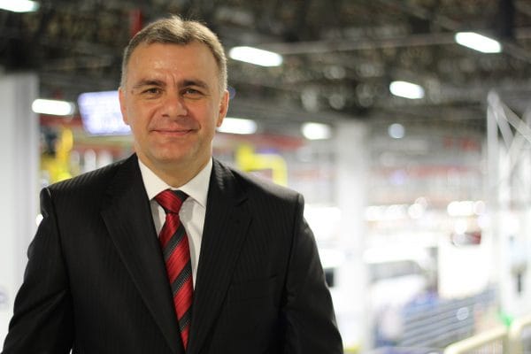 Mercedes-Benz Türk Otobüs Üretiminden Sorumlu İcra Kurulu Üyesi Bülent Acicbe