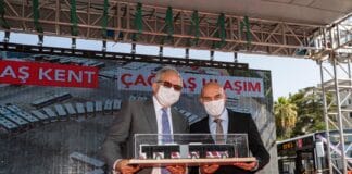 ESHOT’un 52 Yeni Otobüsü Teslimatla Göreve Başladı