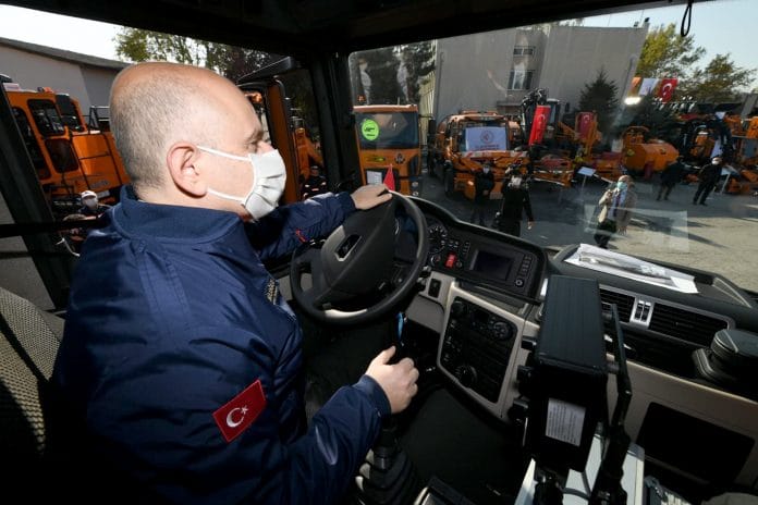 Ticariturk.com_Karayollar___Bakan_Karaismailo__lu