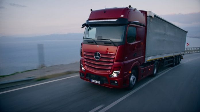 Mercedes-Benz Yeni Actros