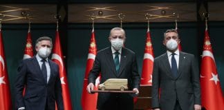 Ford Otosan, VW ile Ortak İşbirliği Çerçevesinde Ticari Araç Üssü Oluyor: “2 Milyar Euroluk” Yatırım