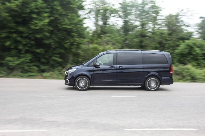 Test Sürüşü: En Lüks Otomobil 'Mercedes-Benz V-Serisi'