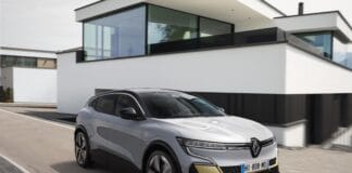 YENİ MEGANE E-TECH ELECTRIC SAHNEYE ÇIKTI