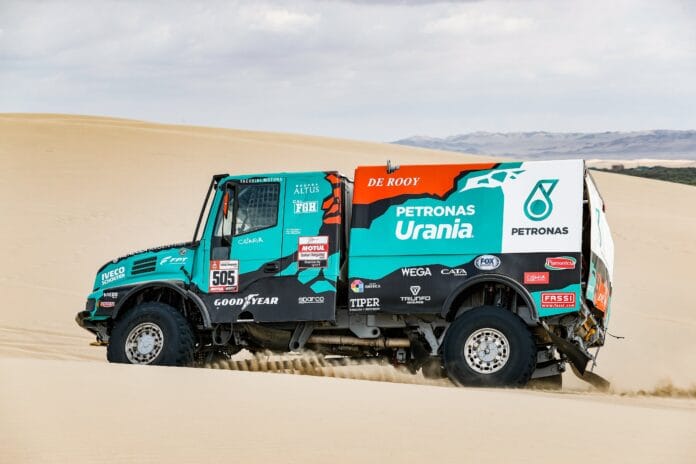 © IVECO - DAKAR