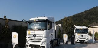 Mercedes-Benz’den Büyük Teslimat