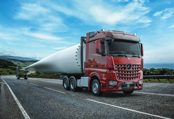 Mercedes-Benz T+-rk, yeni AROCS +ğift +ğeker +ğekicileri ile proje ta+ş¦-mac¦-l¦-¦ş¦-n¦-n standard¦-n¦- y+-kseltiyor