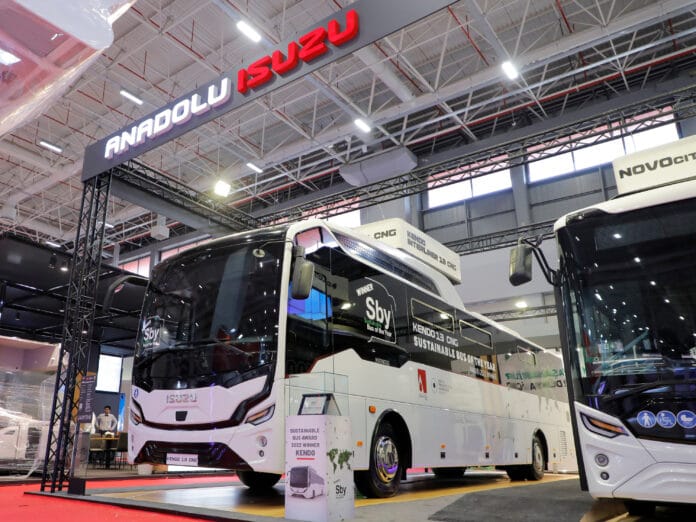 1653564905_Isuzu_KENDO___Sustainable_Bus_of_the_year_2022__