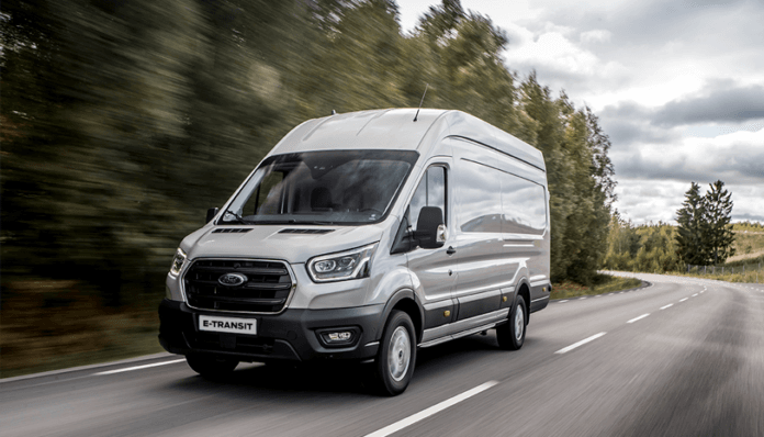 9-transit-van-l4h3-004-1