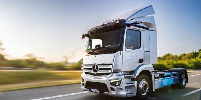 Mercedes-Benz eActros300
