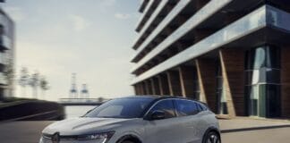 YENİ MEGANE E-TECH %100 ELEKTRİKLİ ÖN SİPARİŞE AÇILIYOR