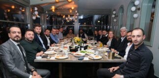 LOKMAN KOÇASLAN OTOMOTİV, AKRAN LOJİSTİK’E 20 ADET MAN TGX İLE GÜÇ KATTI!