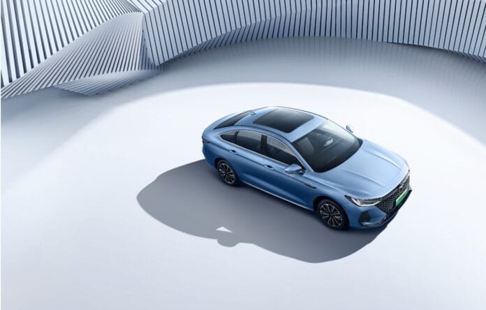 ARRIZO 8 PHEV-1