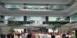 Mercedes-Benz Türk’ün Gençlere Kariyer Kapılarını Aralayan Staj Programları Başladı