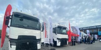YENİLENEN RENAULT TRUCKS T-C-K-D SERİSİ GÖZ DOLDURDU