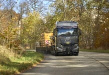 Yeni Aslan Kral: MAN, 250 Tonluk Dev Çekicisini Tanıttı