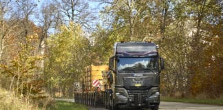 Yeni Aslan Kral: MAN, 250 Tonluk Dev Çekicisini Tanıttı